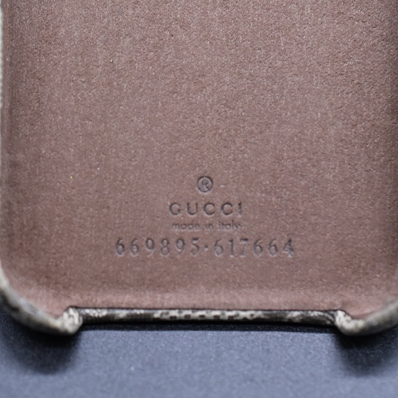 Pre Owned Gucci IPhone 12 Pro Case - Picture 3 of 10